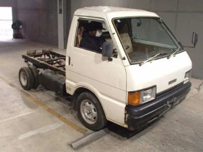 Mazda BONGO  с аукциона в Японии
