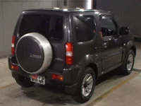 Suzuki JIMNY SIERRA лот № 3073 оценка 3.5  с аукциона в Японии 4