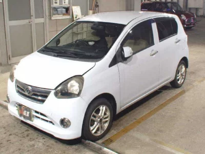 Daihatsu MIRA E S