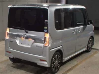 Daihatsu TANTO лот № 3097 оценка 3.5  с аукциона в Японии 4