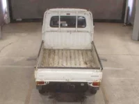 Subaru SAMBAR лот № 8931 оценка 3.5  с аукциона в Японии 5