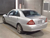 Mercedes-Benz C CLASS лот № 8335 оценка 3.5  с аукциона в Японии 1