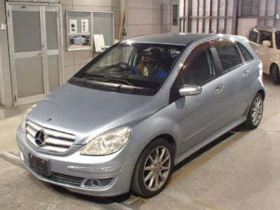Mercedes-Benz B CLASS  с аукциона в Японии