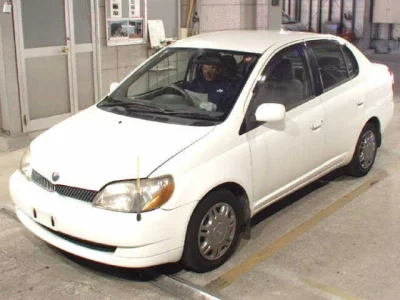 Toyota PLATZ