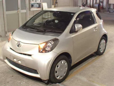 Toyota IQ