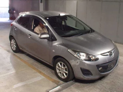 Mazda DEMIO