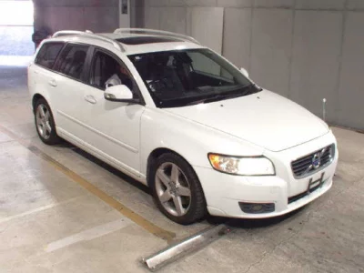 Volvo V50
