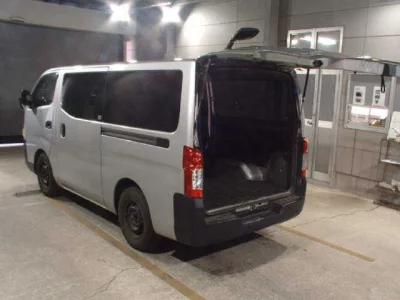 Nissan CARAVAN VAN