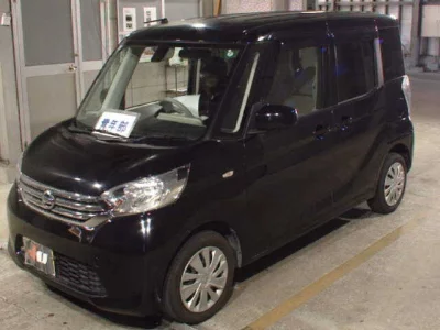 Nissan DAYZ ROOX  с аукциона в Японии