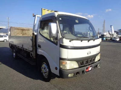 Hino DUTRO  с аукциона в Японии