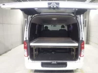 Toyota HIACE VAN лот № 211 оценка 3.5  с аукциона в Японии 6