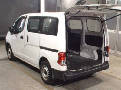 Nissan NV200