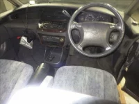 Toyota ESTIMA лот № 9251 оценка R  с аукциона в Японии 2