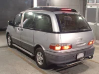 Toyota ESTIMA лот № 9251 оценка R  с аукциона в Японии 1