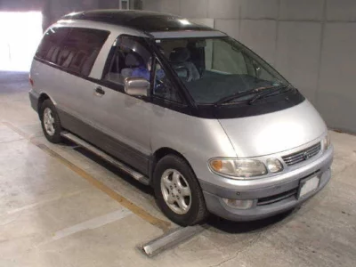 Toyota ESTIMA  с аукциона в Японии
