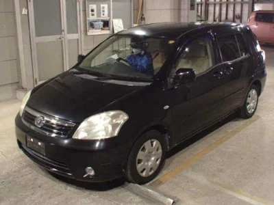 Toyota RAUM