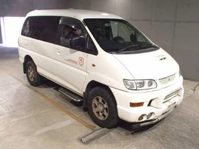 Mitsubishi DELICA