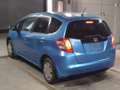 Honda FIT  с аукциона в Японии