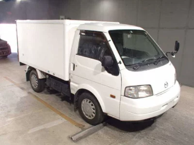 Mazda BONGO  с аукциона в Японии