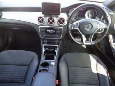 Mercedes-Benz GLA CLASS