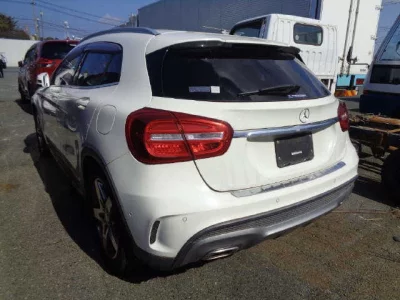 Mercedes-Benz GLA CLASS