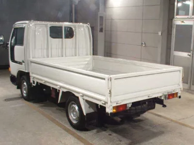 Nissan ATLAS  с аукциона в Японии