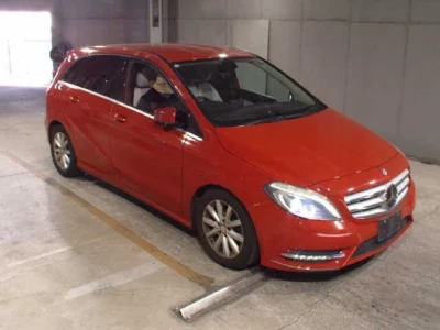 Mercedes-Benz B CLASS
