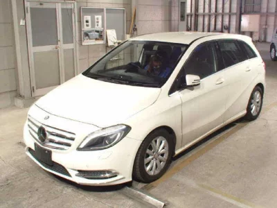 Mercedes-Benz B CLASS