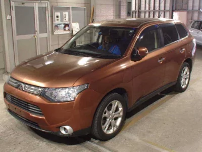 Mitsubishi OUTLANDER  с аукциона в Японии