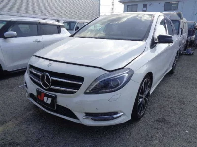 Mercedes-Benz B CLASS