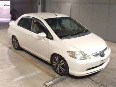 Honda FIT  с аукциона в Японии