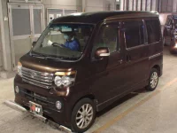 Daihatsu Atrai Wagon лот № 3222 оценка 3  с аукциона в Японии 3