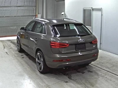 Audi Q3  с аукциона в Японии