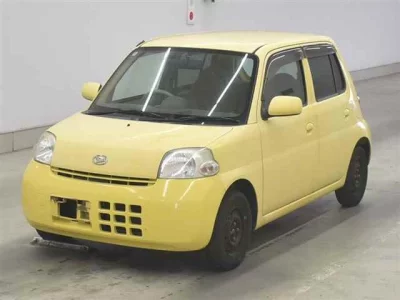 Daihatsu Esse