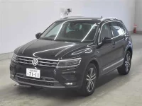 Volkswagen TIGUAN лот № 40009 оценка 4.5  с аукциона в Японии 3