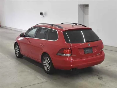 Volkswagen GOLF VARIANT