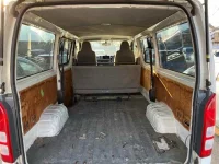 Toyota HIACE VAN лот № 70054 оценка R  с аукциона в Японии 9