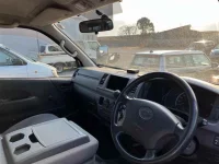 Toyota HIACE VAN лот № 70054 оценка R  с аукциона в Японии 2