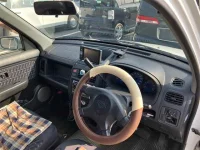 Nissan CUBE лот № 80029 оценка 3  с аукциона в Японии 2
