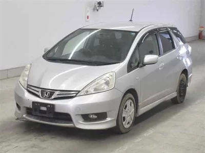 Honda FIT SHUTTLE  с аукциона в Японии