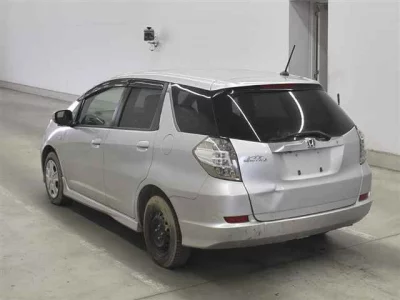 Honda FIT SHUTTLE  с аукциона в Японии