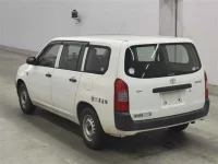 Toyota PROBOX лот № 70075 оценка R  с аукциона в Японии 1