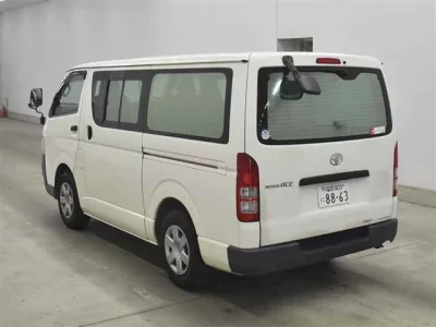 Toyota REGIUS ACE VAN