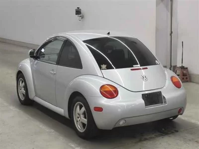 Volkswagen NEW BEETLE