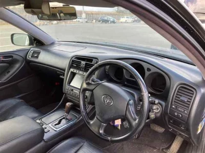 Toyota ARISTO  с аукциона в Японии