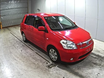 Toyota RAUM