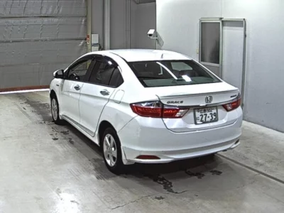 Honda GRACE