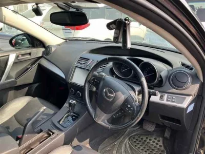 Mazda AXELA  с аукциона в Японии