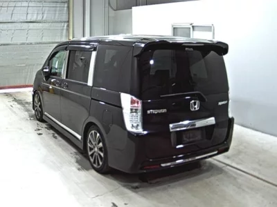 Honda STEP WAGON