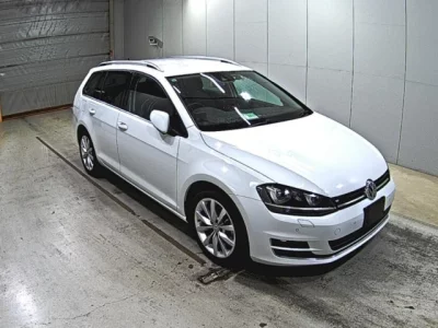 Volkswagen GOLF VARIANT